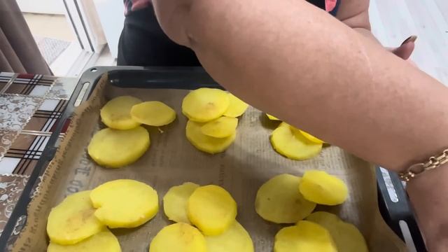 ‼️￼КУРИНАЯ ГРУДКА с КАРТОФЕЛЕМ запечённая в духовке смотреть онлайн
