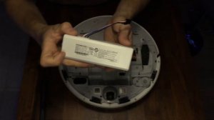 Как поменять  аккумулятор в роботе пылесосе Xiaomi Mi Robot Va