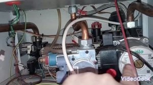 Потёк насос котла Бош газ6000. Замена ротора не помогла.