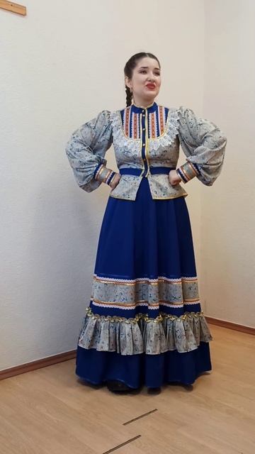 Титаренкова Любовь. Русская народная песня "Ой вы куму смотреть онлайн