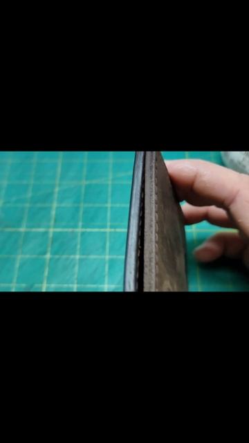 Обработка торца кожи крейзи хорс. Leather Work Leather Craft #leathercr