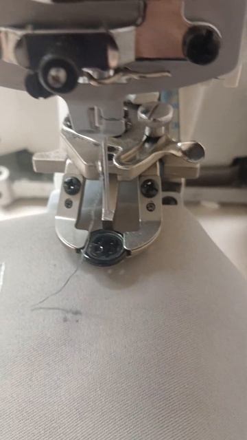 Заправка пуговичной машинки. Санкт-Петербург. Валерий