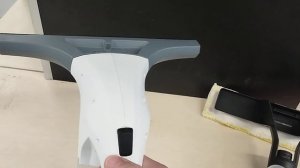 Стеклоочиститель от Kärcher WV 1 PLUS. Комплектация и отзыв.