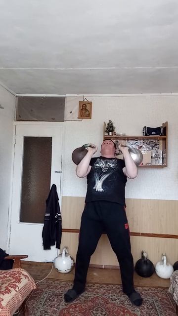 Парный жим , гири (48+48) кг. смотреть онлайн