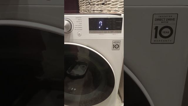 LG ThinQ стиральная машина . Отжим. смотреть онлайн