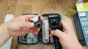 Распаковка — Машинка для стрижки волос Philips HC7650/15