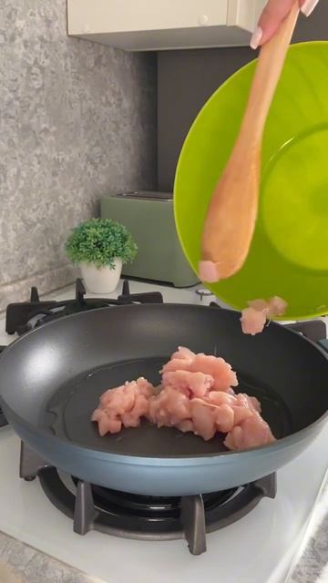 Очень вкусные булочки в духовке 😍 #паста #курицасгри? смотреть онлайн