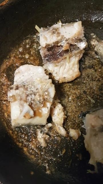 Жарить рыбу #культеды #рыба #жаренаярыба #самара #fish #food смотреть онлайн