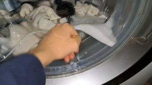 SAMSUNG WF60F1R1W2W: Ручная стирка шерсти 40°; 400 об/мин- полный ц?