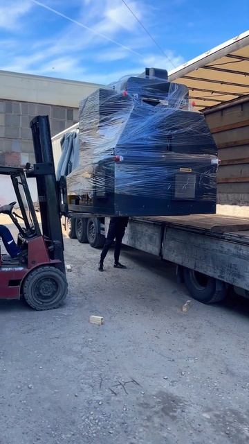 Финал погрузки дробилки-сепаратора S-300-Максимальный п смотреть онлайн