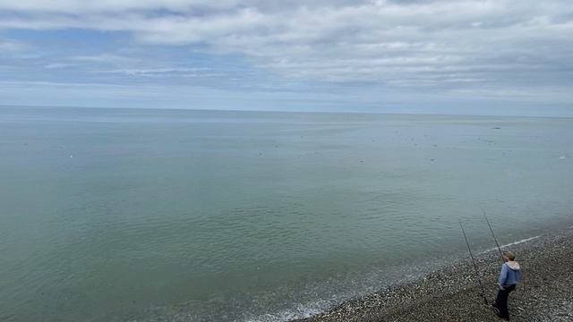 Пляж Лазурь Адлер май 2025 года смотреть онлайн