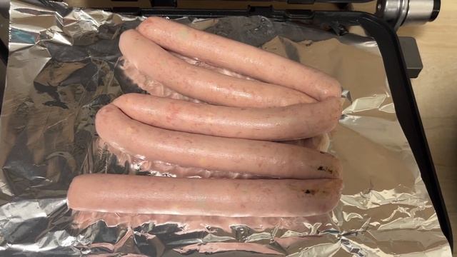 Колбаски куриные с грибами и сыром 