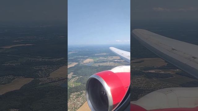 Посадка Boeing 777-300 "Россия" в Москве Шереметьево смотреть онлайн