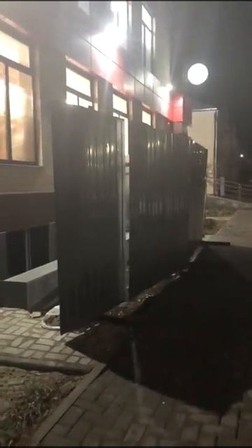 Забор на Рабочей может упасть смотреть онлайн