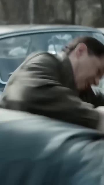 Мужик раскидал четверых бандитов