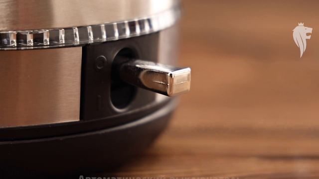 Чайник электрический Leonord LE-1502 (1,7 л) стальной