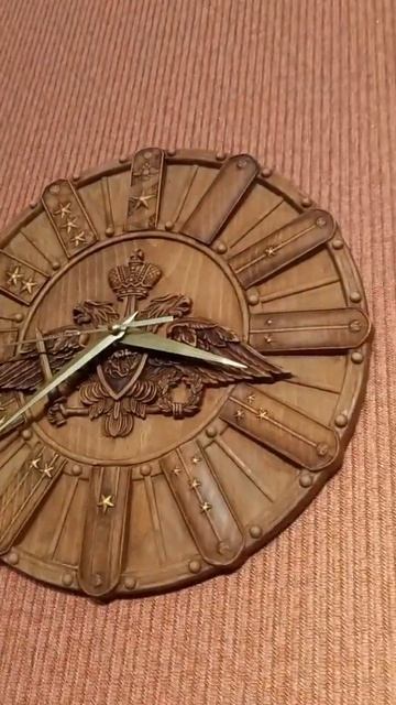Часы из дерева смотреть онлайн