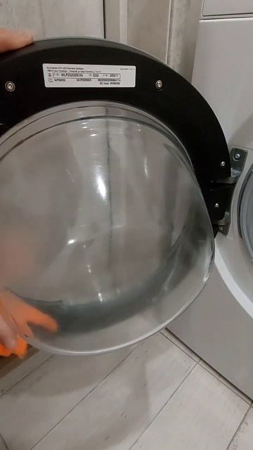 Чистка дверцы на стиральной машинки. Подписывайся ко ? смотреть онлайн