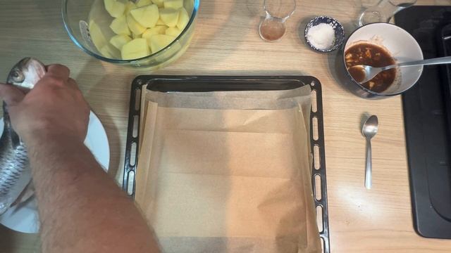 Рыба, запеченная в духовке - Более простого рецепта не смотреть онлайн
