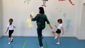 Танец для зарядки " Ручки-ручки, ножки - ножки" постановка Воропаевой Анжелы Артуровны