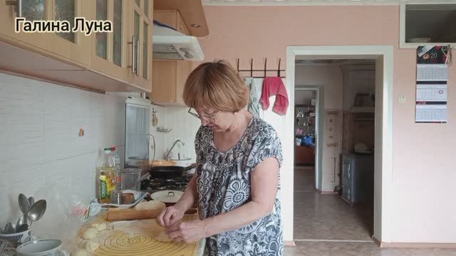 Как так получилось не знаю// отвечу на комментарии смотреть онлайн