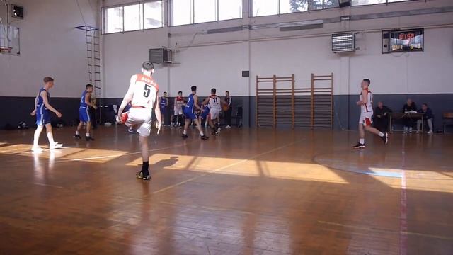 М-18 Борец Баскет - МКК Куманово смотреть онлайн