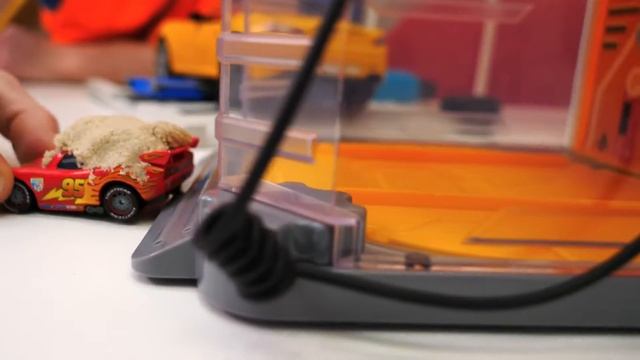 Тук Тук Шоу — Гоночная трасса сломана? Помогаем Макви? смотреть онлайн