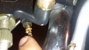 Как подключить лягушку переднего тормоза на мотоцикл?