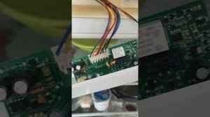 Indesit ITF 120 W 6 лет, не холодит, не включается вентилятор #с