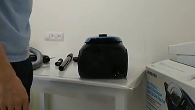Пылесос Samsung SC18M3120VU смотреть онлайн