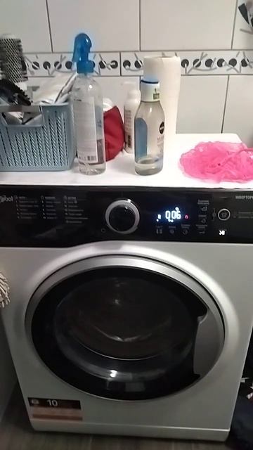 Стиральная машина Whirlpool WRBSB 6228 B UA смотреть онлайн