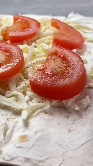 #shorts #pita #grill #лавашссыром #гриль Лаваш з сулугуні та том смотреть онлайн