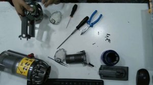 ✅ Как отремонтировать пылесос Dyson V10 Absolute (SV12), который