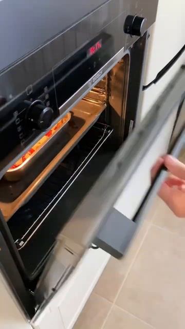 Вкуснейший баклажан в духовке 🍆 смотреть онлайн