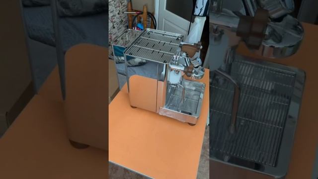 Распаковка профессиональной кофемашины  Lelit Bianca☕ #lelit