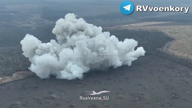 Уничтожение украинского опорного пункта огнем ТОС-1 смотреть онлайн