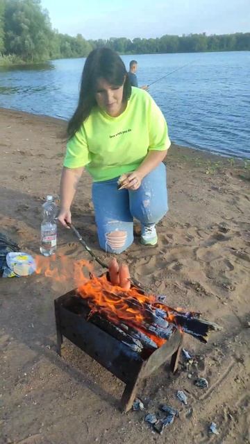 сосиски гриль на природе . #love #summer #тренд #рекомендации смотреть онлайн