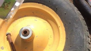 Колесо без камеры из полиуретана для содовой тачки