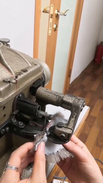 Продается скорняжная машина STROBEl производство Герман? смотреть онлайн