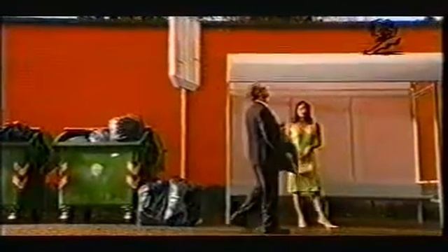 Смешные видео приколы ,КАК МУСОРКА смотреть онлайн