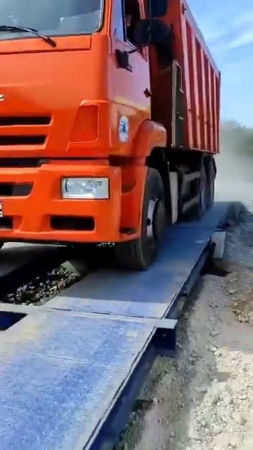Автомобильные весы 16 метров 60 тонн в работе на объекте смотреть онлайн