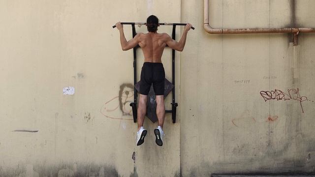 Реально ли накачаться на турниках? смотреть онлайн