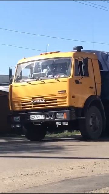 КАМАЗ 53215 Зерновоз (общий вес 55 тонн) #PEREGRUZ смотреть онлайн