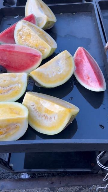 Не согласен, что в жизни нужно попробовать всё, но жёлт смотреть онлайн