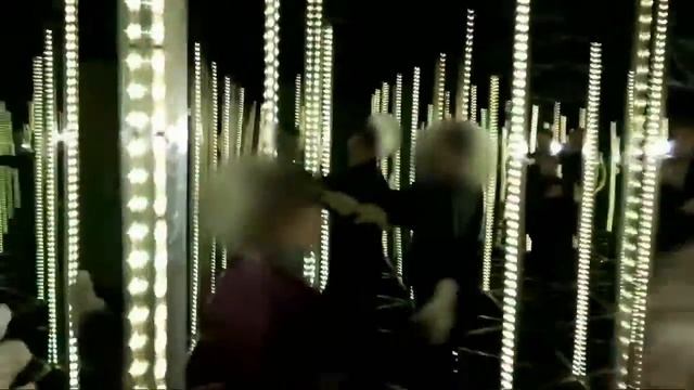 Копия видео "Зеркальный лабиринт" смотреть онлайн