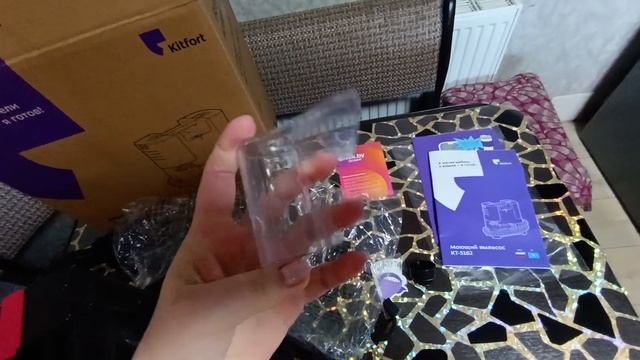 Распаковка — Пылесос Kitfort KT-5162-1 смотреть онлайн