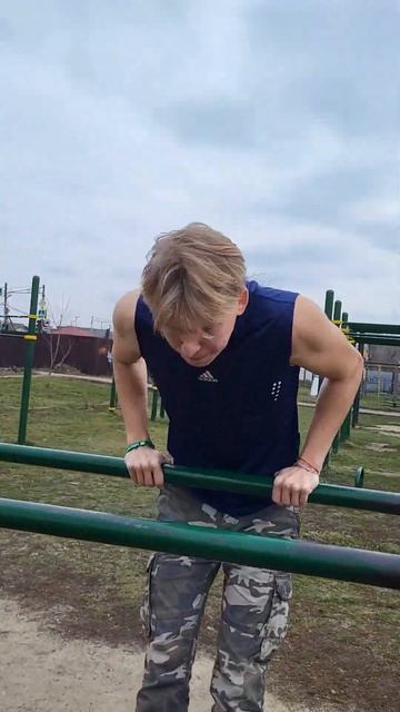 Лучшее упражнение на грудь смотреть онлайн