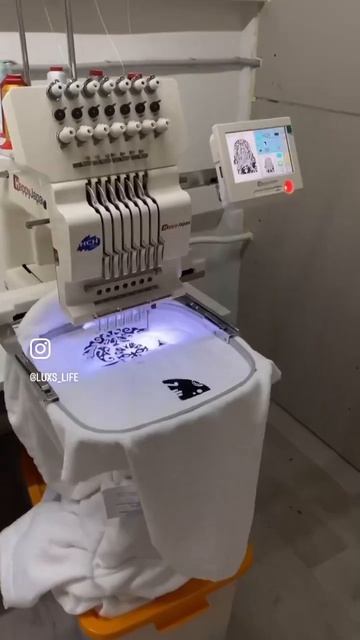 Вышивка в виде тату! Шьем именные халаты от 3590р на любо