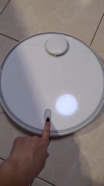 Робот пылесос убирает и ругается матом смотреть онлайн