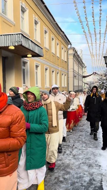 31.12.2024 Новогодняя махахаринама в Москве. Harinama in Moscow, Russi смотреть онлайн
